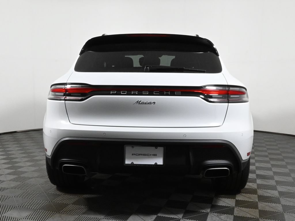Used 2026 Porsche Macan AWD/4WD image 6