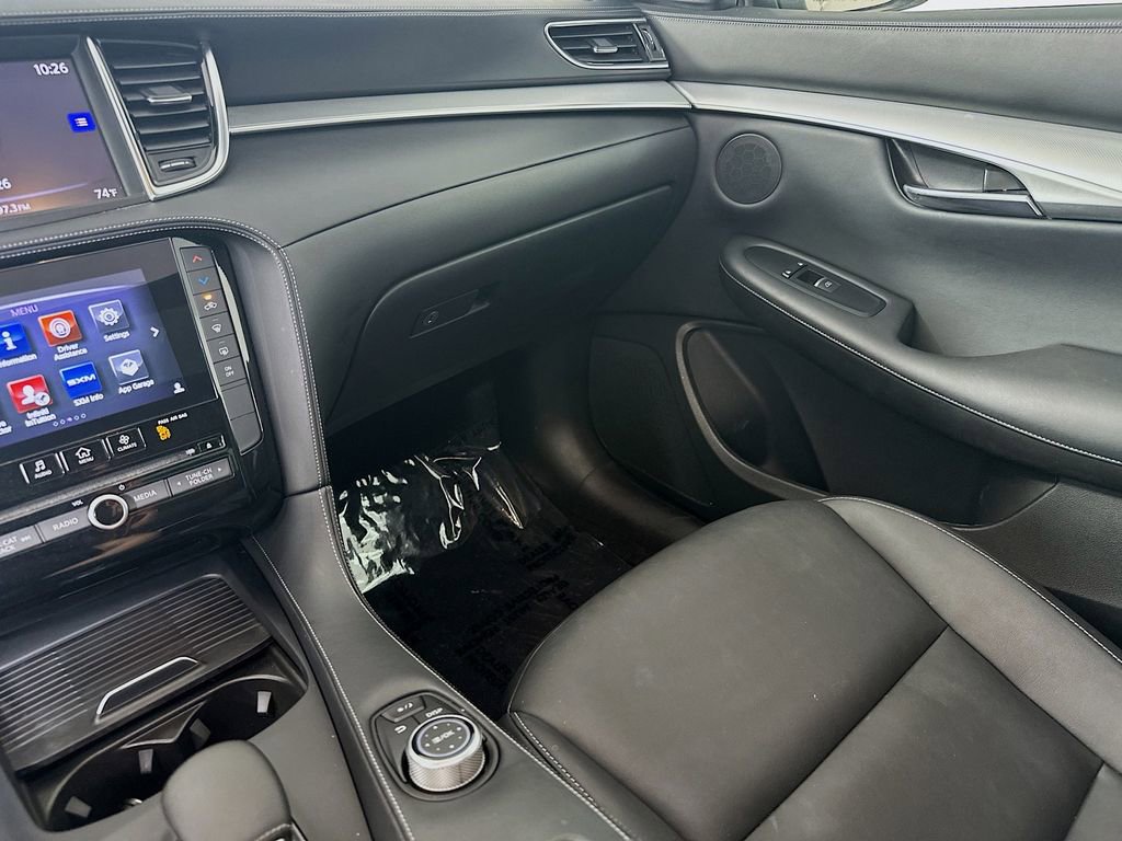 Used 2019 INFINITI QX50 Luxe image 24