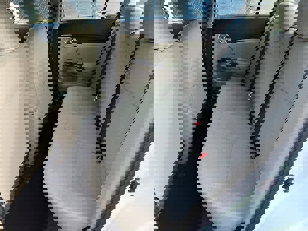 Used 2013 Honda Civic LX image 7