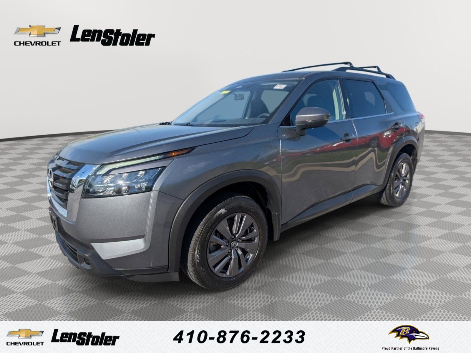Used 2023 Nissan Pathfinder SV
