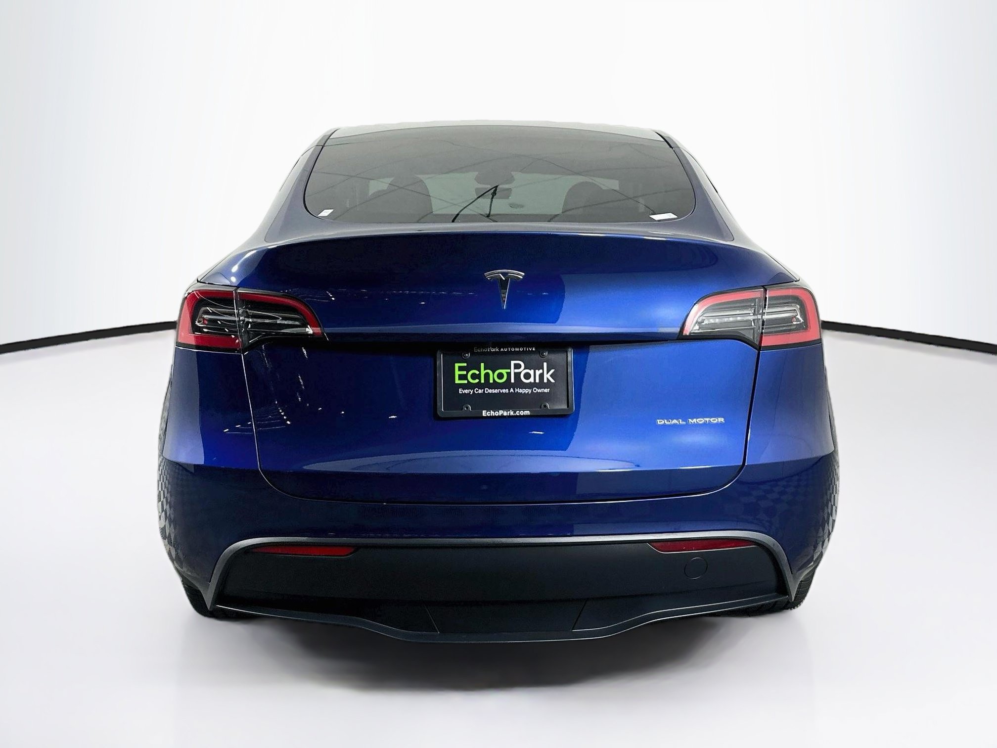 Used 2024 Tesla Model Y Long Range AWD/4WD image 7