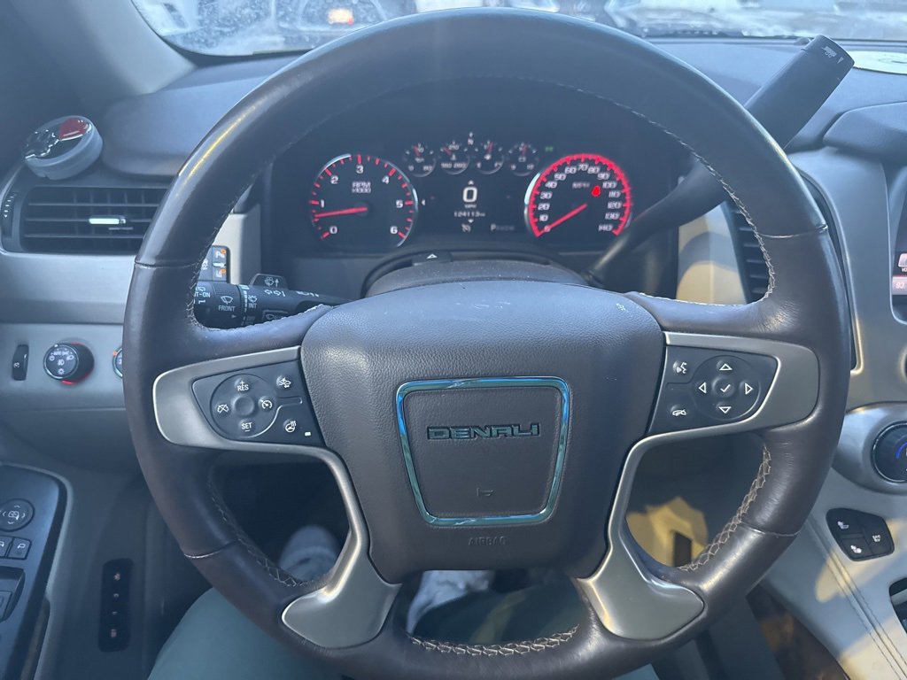 Used 2015 GMC Yukon XL Denali w/ Open Road Package image 15