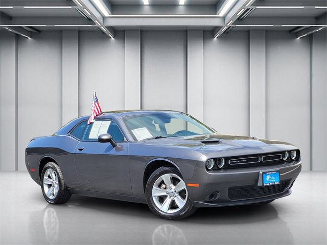 Used 2022 Dodge Challenger SXT