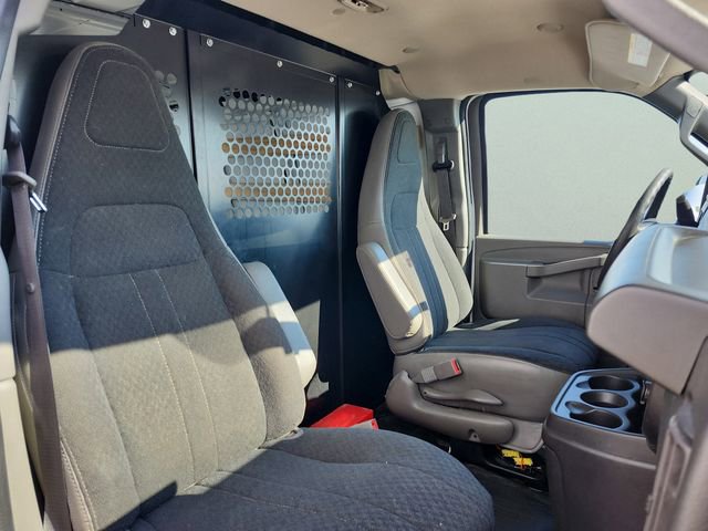 Certified 2024 Chevrolet Express 2500 Work Van w/ Driver Convenience Package image 21