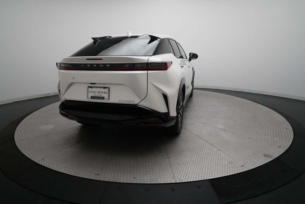 Used 2025 Lexus RZ 300e image 33