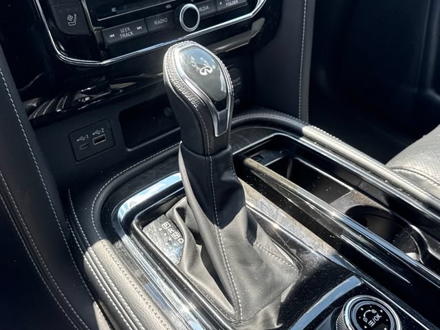 Used 2021 INFINITI QX80 Sensory w/ Cargo Package AWD/4WD image 16