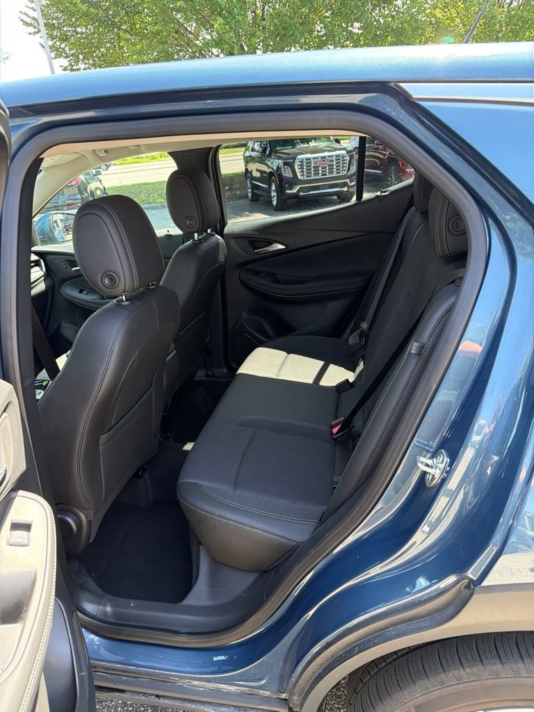Used 2026 Buick Encore GX Preferred AWD/4WD image 20