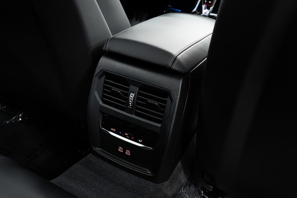 Used 2026 BMW M3 Competition w/ M Carbon Exterior Package AWD/4WD image 46