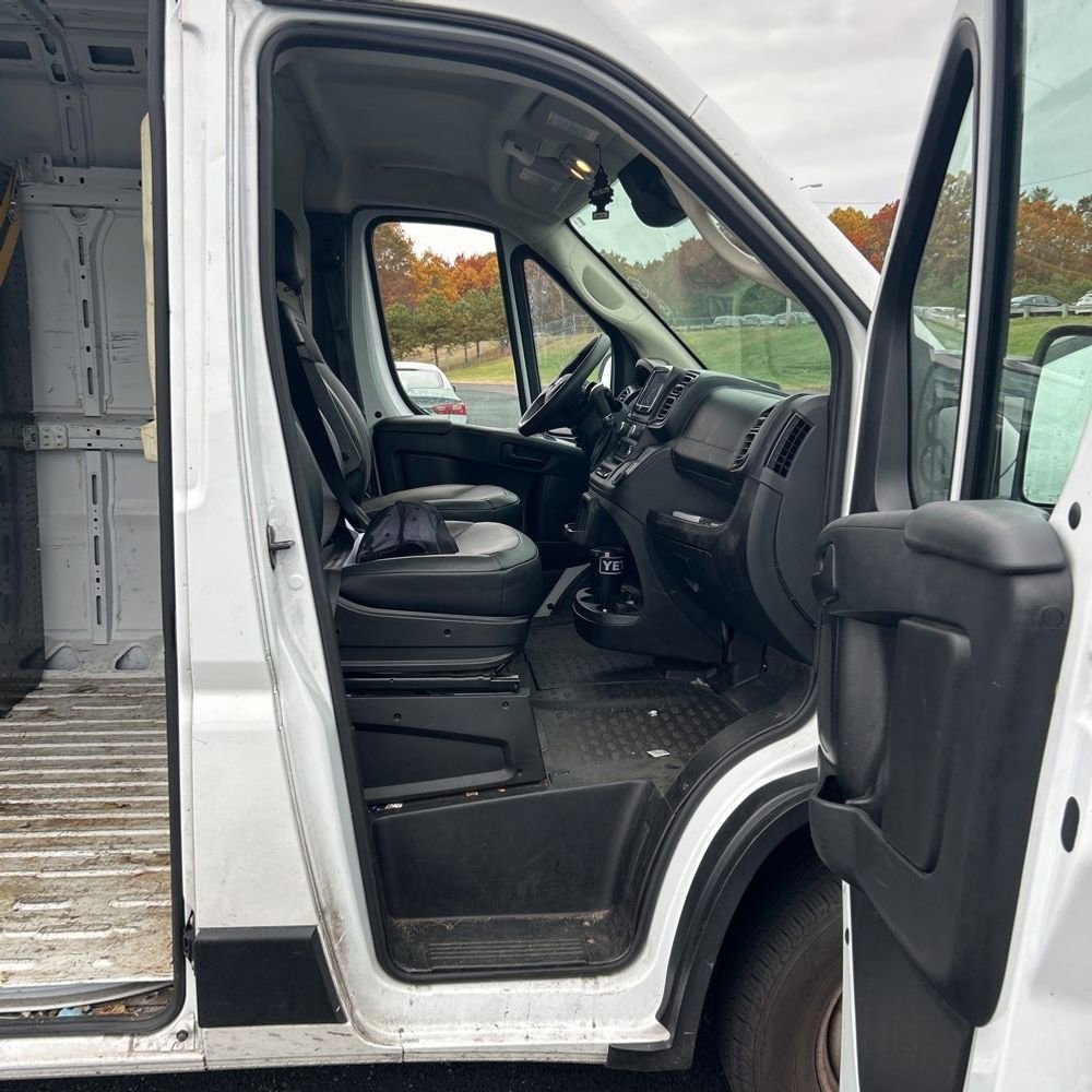 Used 2023 RAM ProMaster 2500 image 9