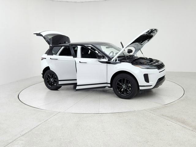 Used 2025 Land Rover Range Rover Evoque S image 10