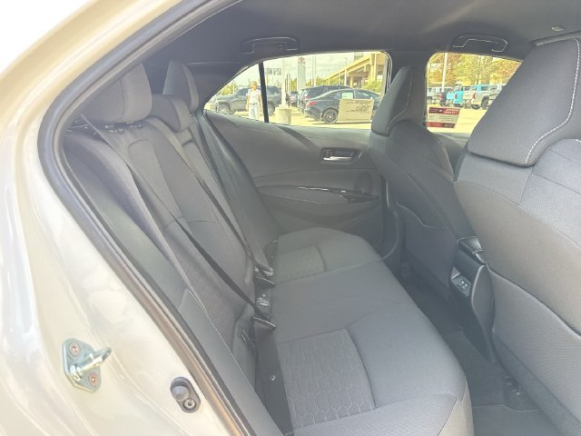New 2027 Toyota Corolla SE FWD image 31
