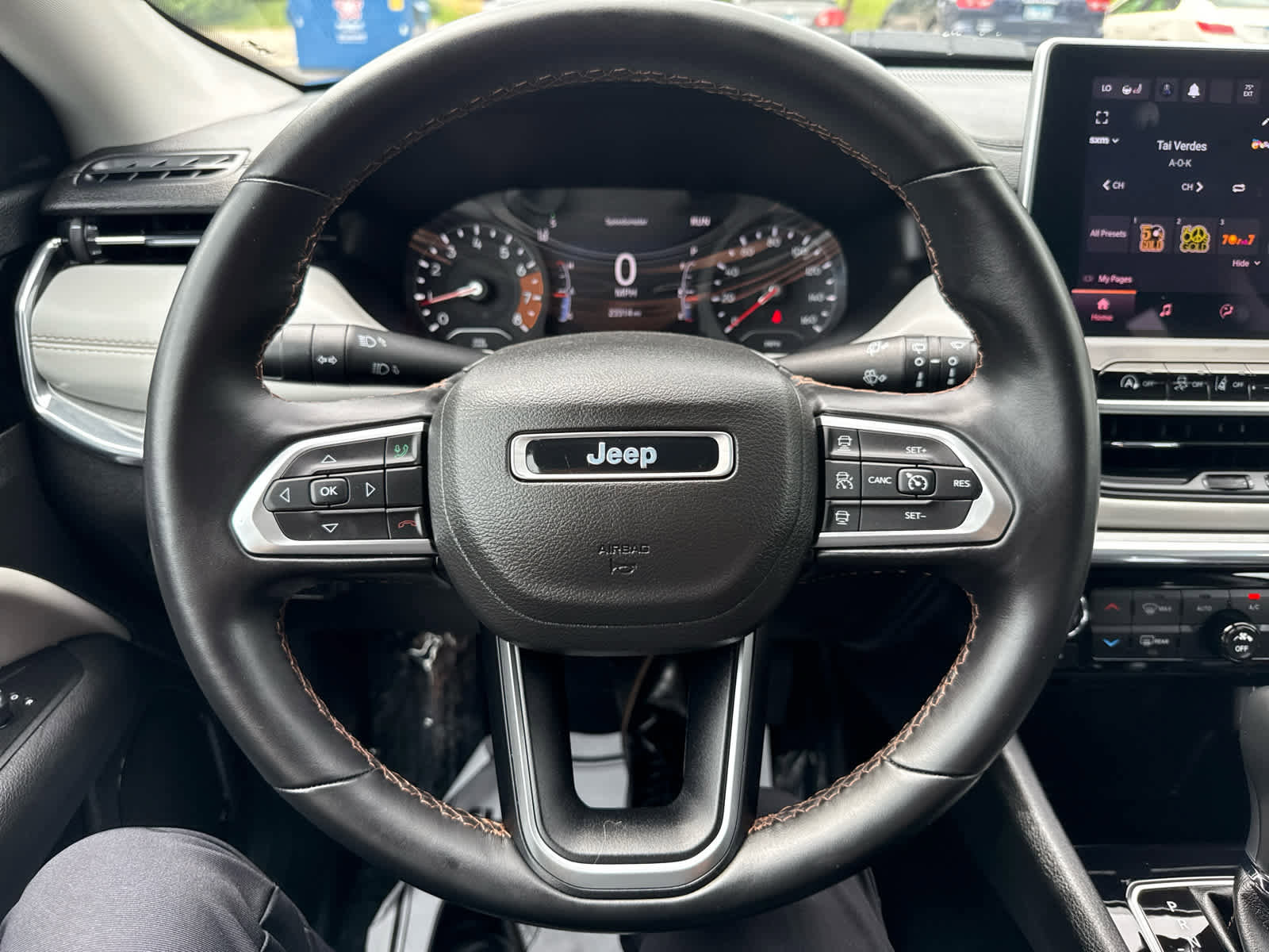 Used 2022 Jeep Compass Limited image 19