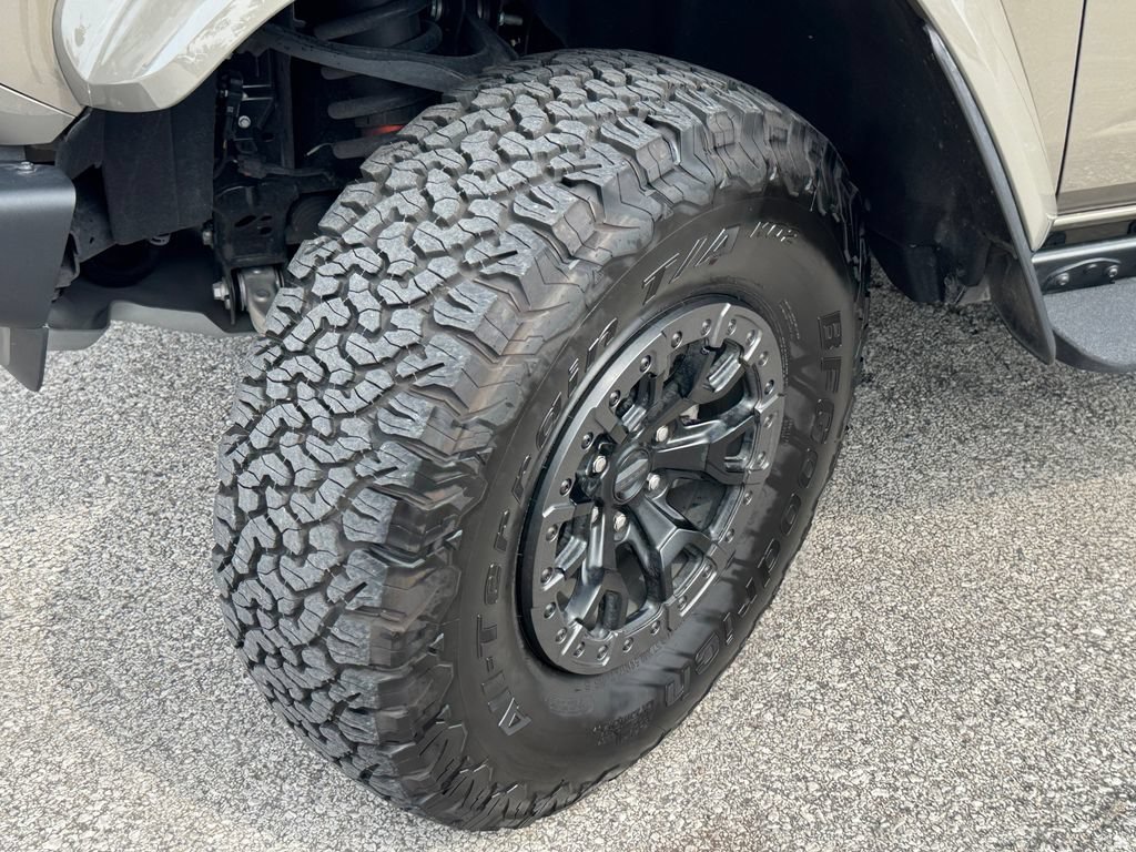 Used 2025 Ford Bronco Raptor w/ Interior Carbon Fiber Pack AWD/4WD image 41