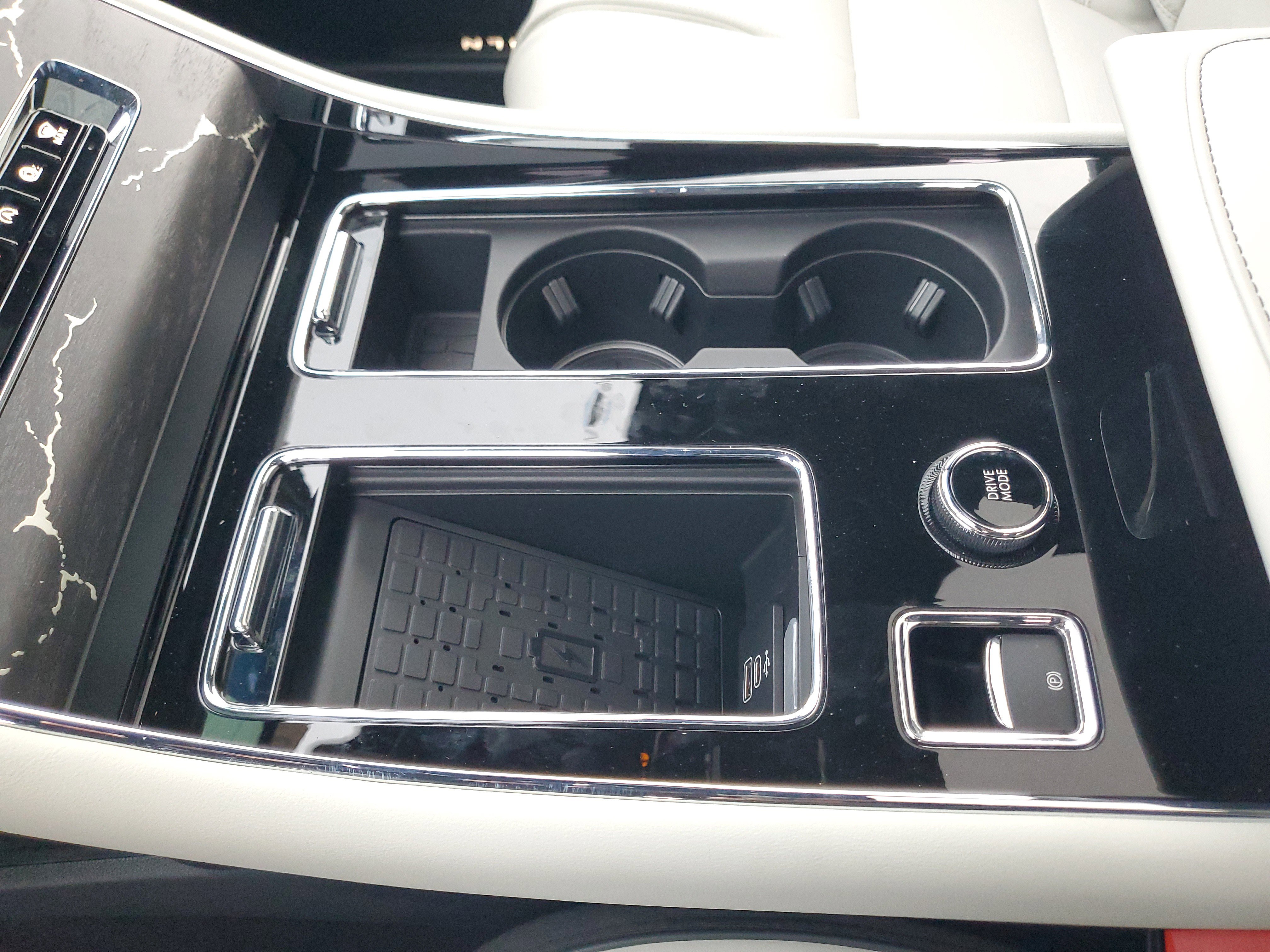 New 2026 Lincoln Aviator Black Label w/ Dynamic Handling Package image 23