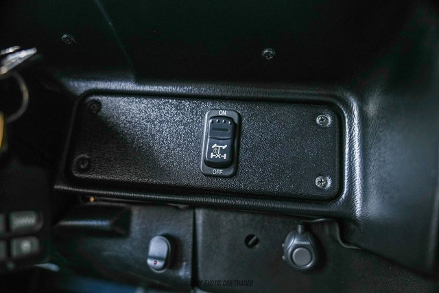 Used 2003 HUMMER H1 4-Door Open Top image 41