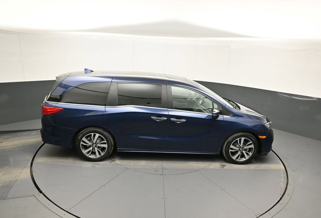 Certified 2023 Honda Odyssey Touring image 40