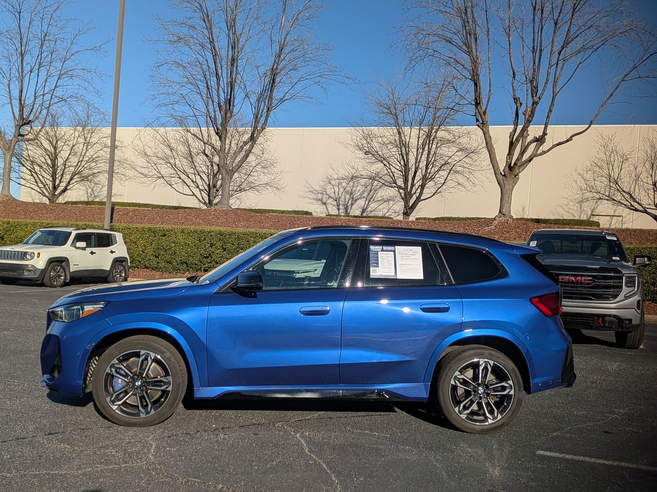 Used 2024 BMW X1 M35i w/ M Sport Professional Package image 6