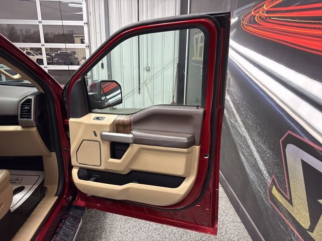 Used 2018 Ford F150 Lariat w/ Equipment Group 502A Luxury image 26