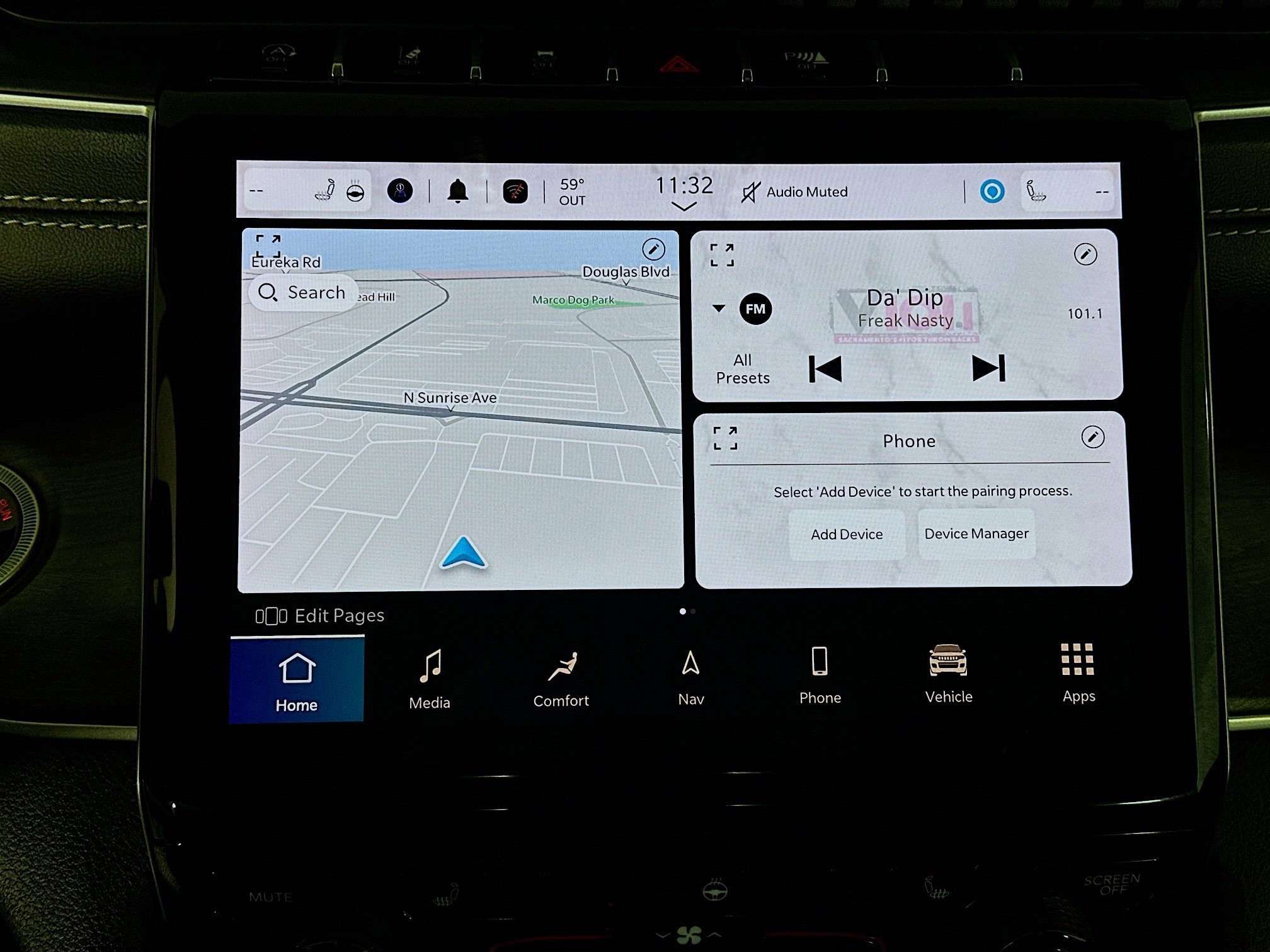 Used 2023 Jeep Grand Cherokee Limited image 21