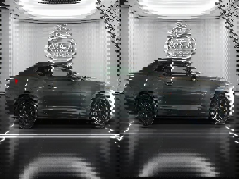 Used 2018 Chevrolet Camaro LS image 4