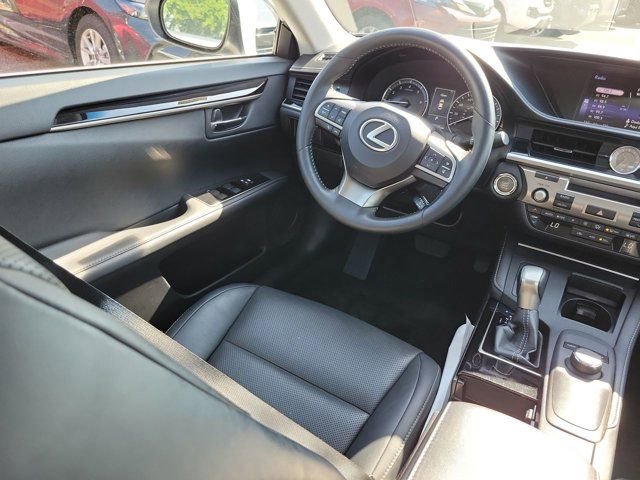 Used 2016 Lexus ES 350 w/ Accessory Package image 22