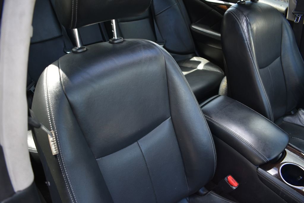 Used 2014 INFINITI Q50 Premium w/ Navigation Package image 21