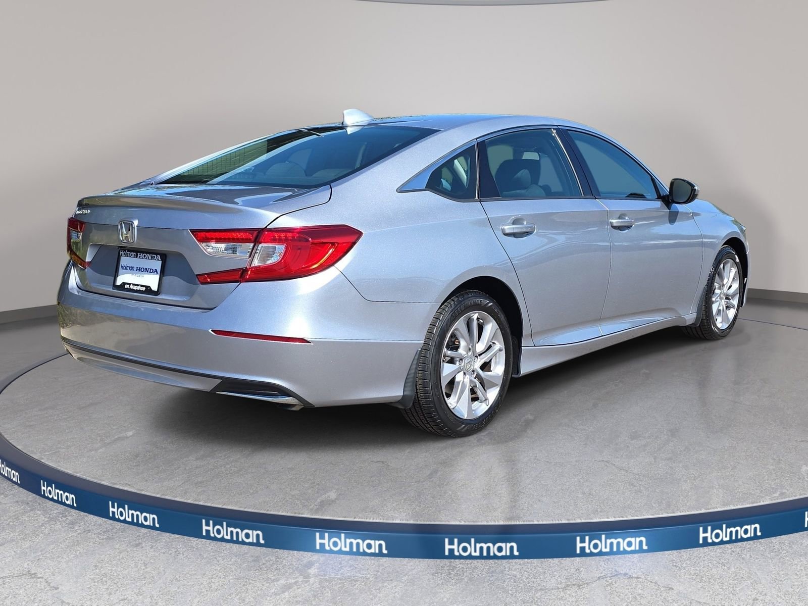 Used 2018 Honda Accord LX image 6