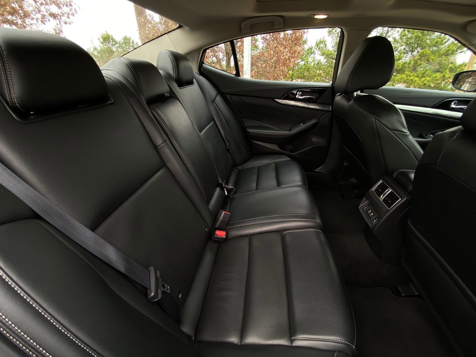 Used 2023 Nissan Maxima SL image 28