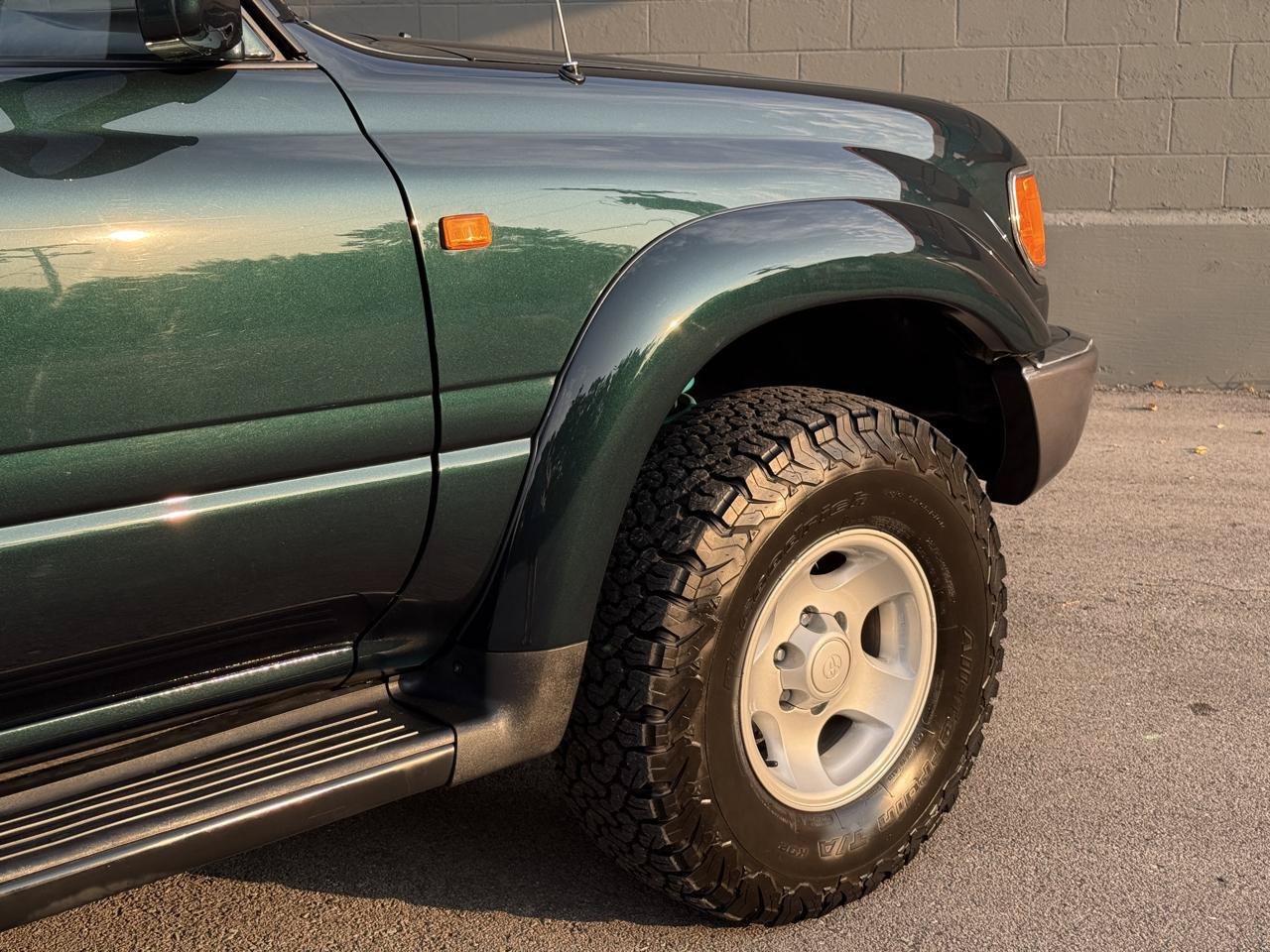 Used 1994 Toyota Land Cruiser AWD/4WD image 18