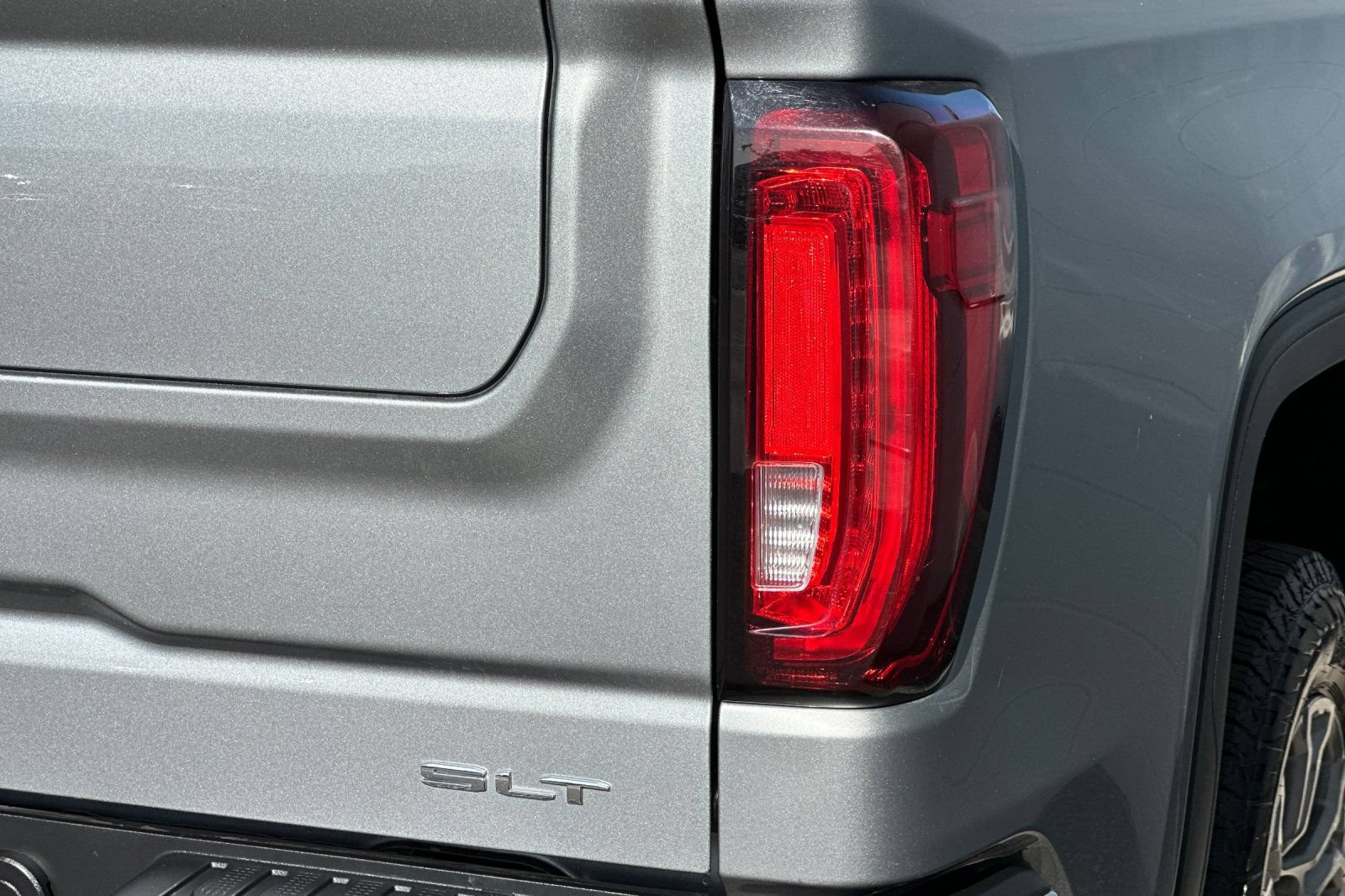 Certified 2024 GMC Sierra 1500 SLT RWD image 37