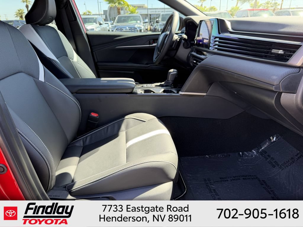 Certified 2026 Toyota Camry Hybrid w/ Convenience Package AWD/4WD image 15