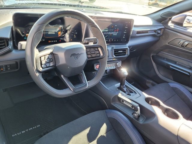 New 2026 Ford Mustang Dark Horse image 6