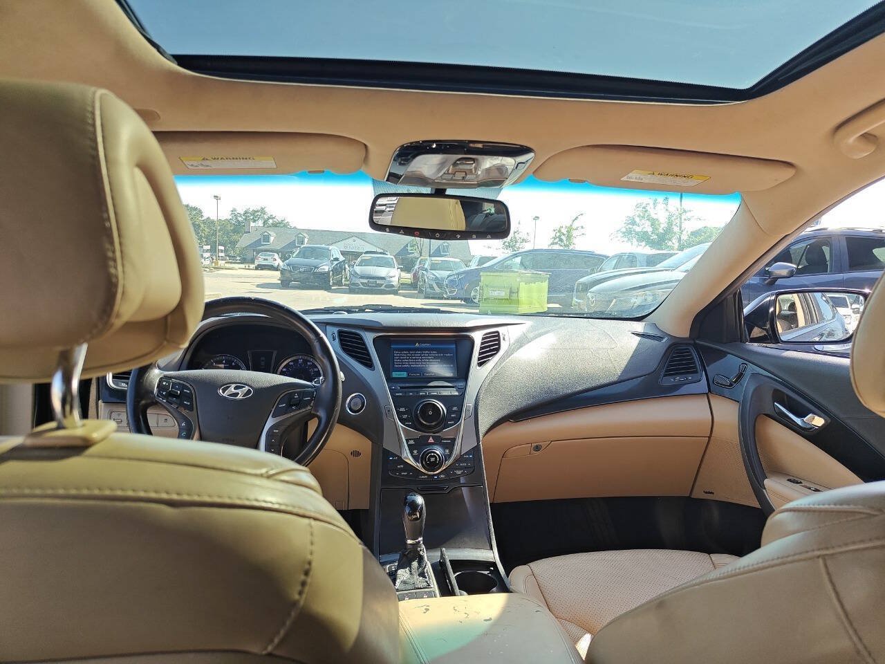 Used 2013 Hyundai Azera w/ Technology Pkg FWD image 13