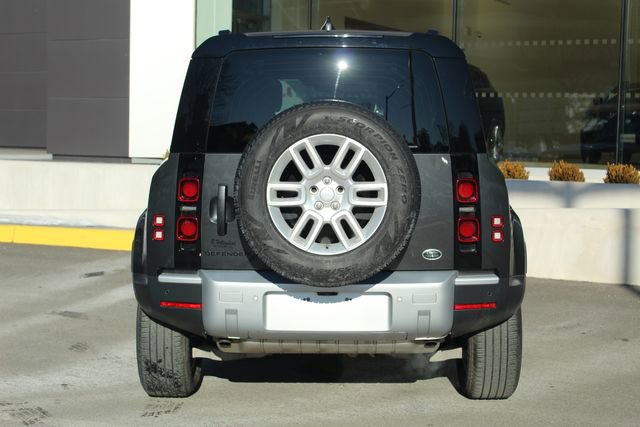 Used 2023 Land Rover Defender 110 S image 7