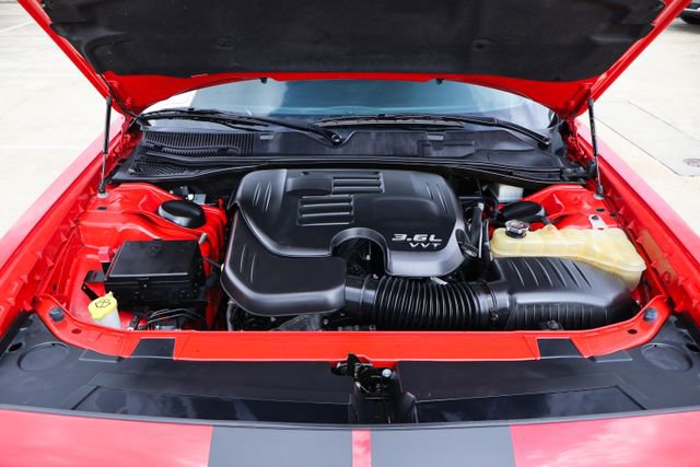 Used 2019 Dodge Challenger GT image 17