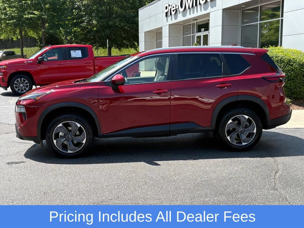 Used 2025 Nissan Rogue SV w/ SV Premium Package AWD/4WD image 5