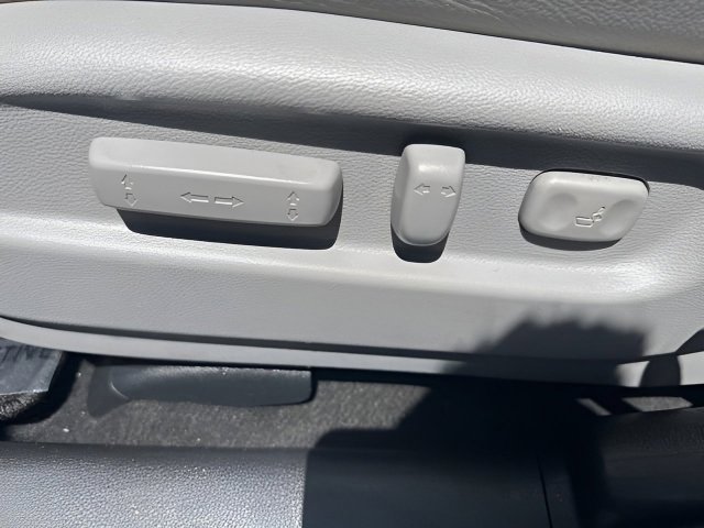 Used 2017 Honda Pilot EX-L image 16