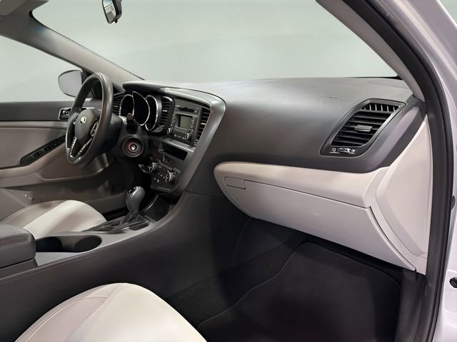 Used 2013 Kia Optima LX image 13
