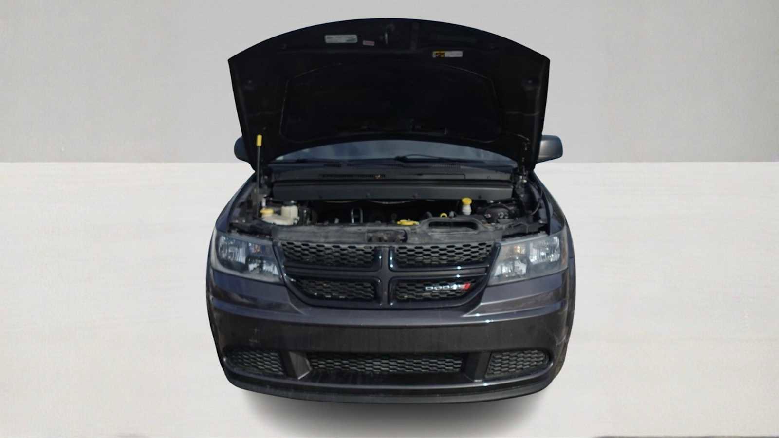 Used 2017 Dodge Journey SE w/ Flexible Seating Group image 10