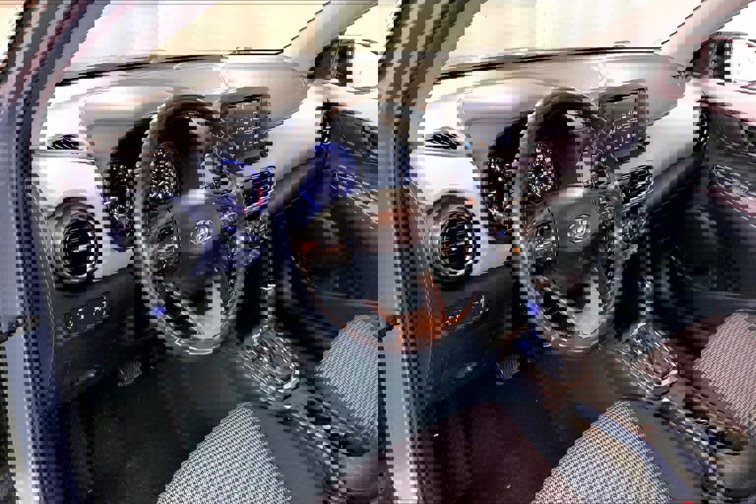 Used 2020 Hyundai Kona SEL image 17