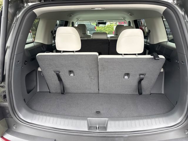Used 2025 Hyundai Santa Fe SEL AWD/4WD image 48