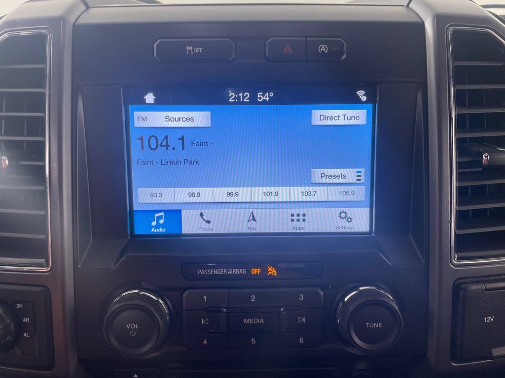 Used 2018 Ford F150 XLT w/ Equipment Group 302A Luxury AWD/4WD image 19