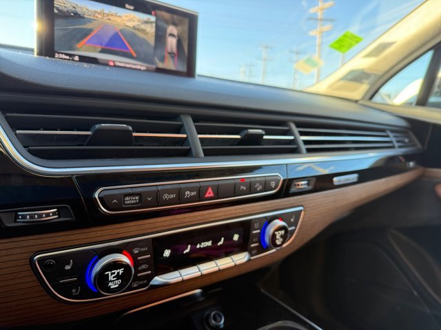 Used 2017 Audi Q7 3.0T Prestige image 28