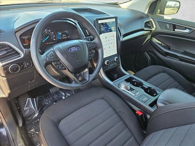 Used 2024 Ford Edge SE image 9