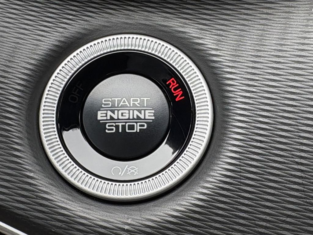 New 2026 Jeep Grand Cherokee Laredo X image 18