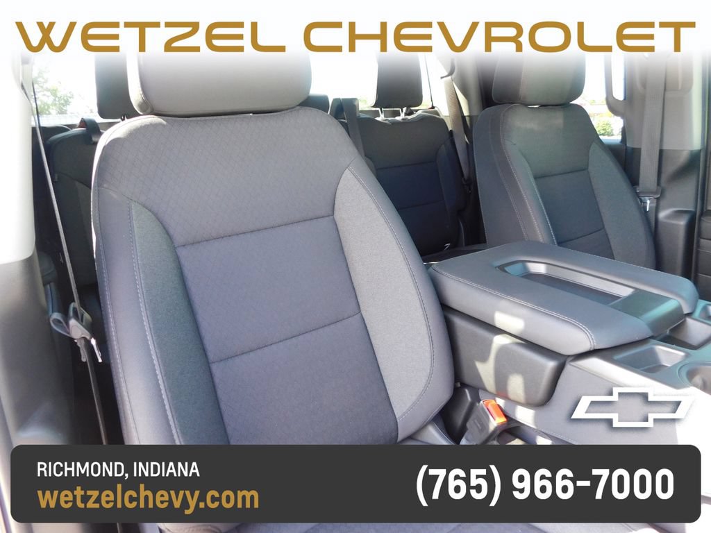 Used 2024 Chevrolet Silverado 2500 LT w/ Convenience Package AWD/4WD image 23