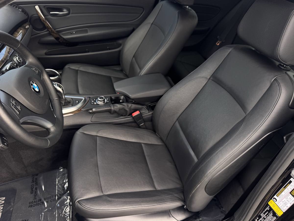 Used 2012 BMW 135i Coupe image 17