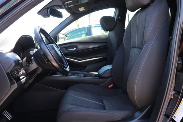 Used 2023 Honda Accord Sport image 12