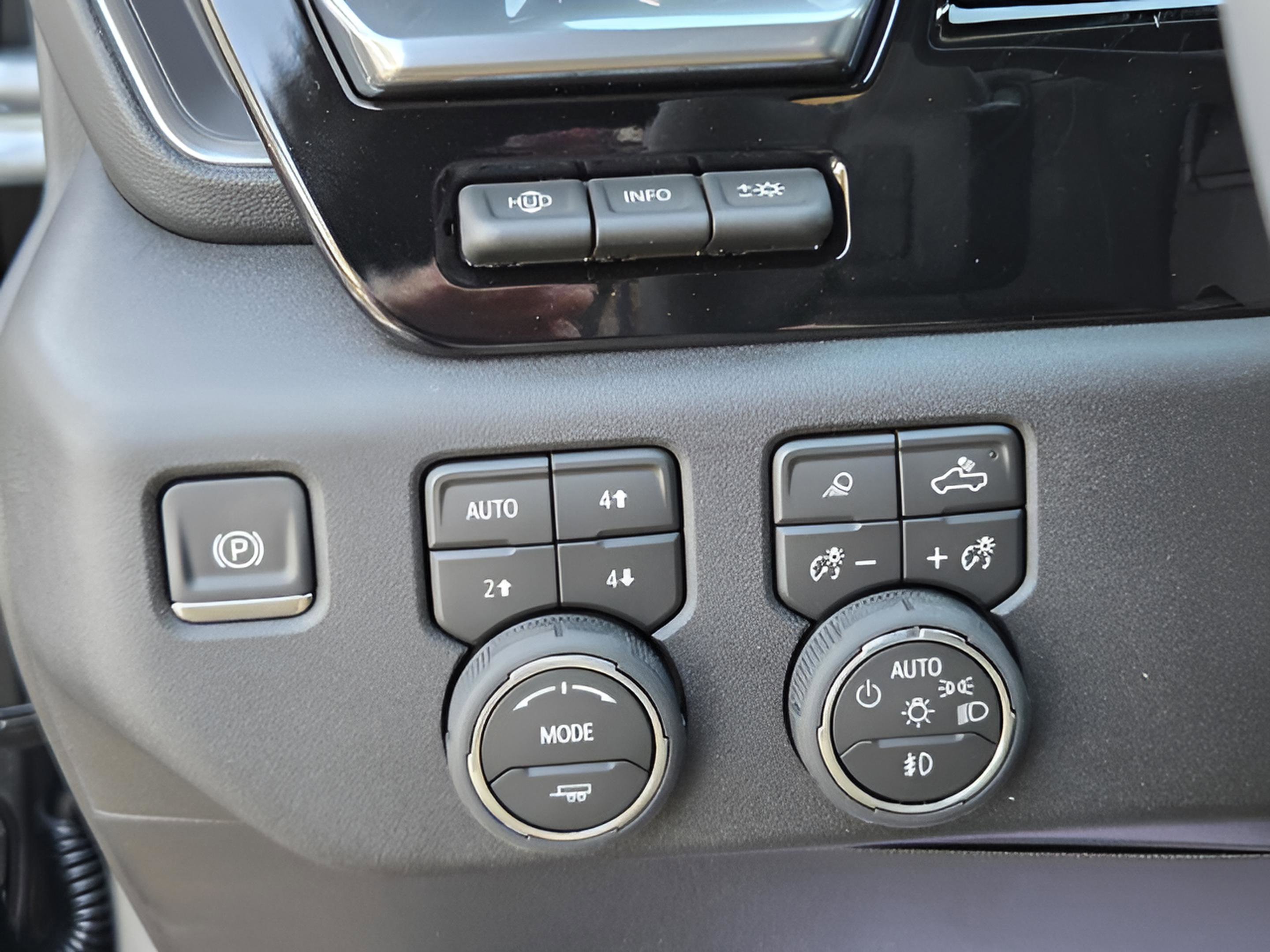 New 2026 Chevrolet Silverado 1500 High Country w/ High Country Premium Package image 17