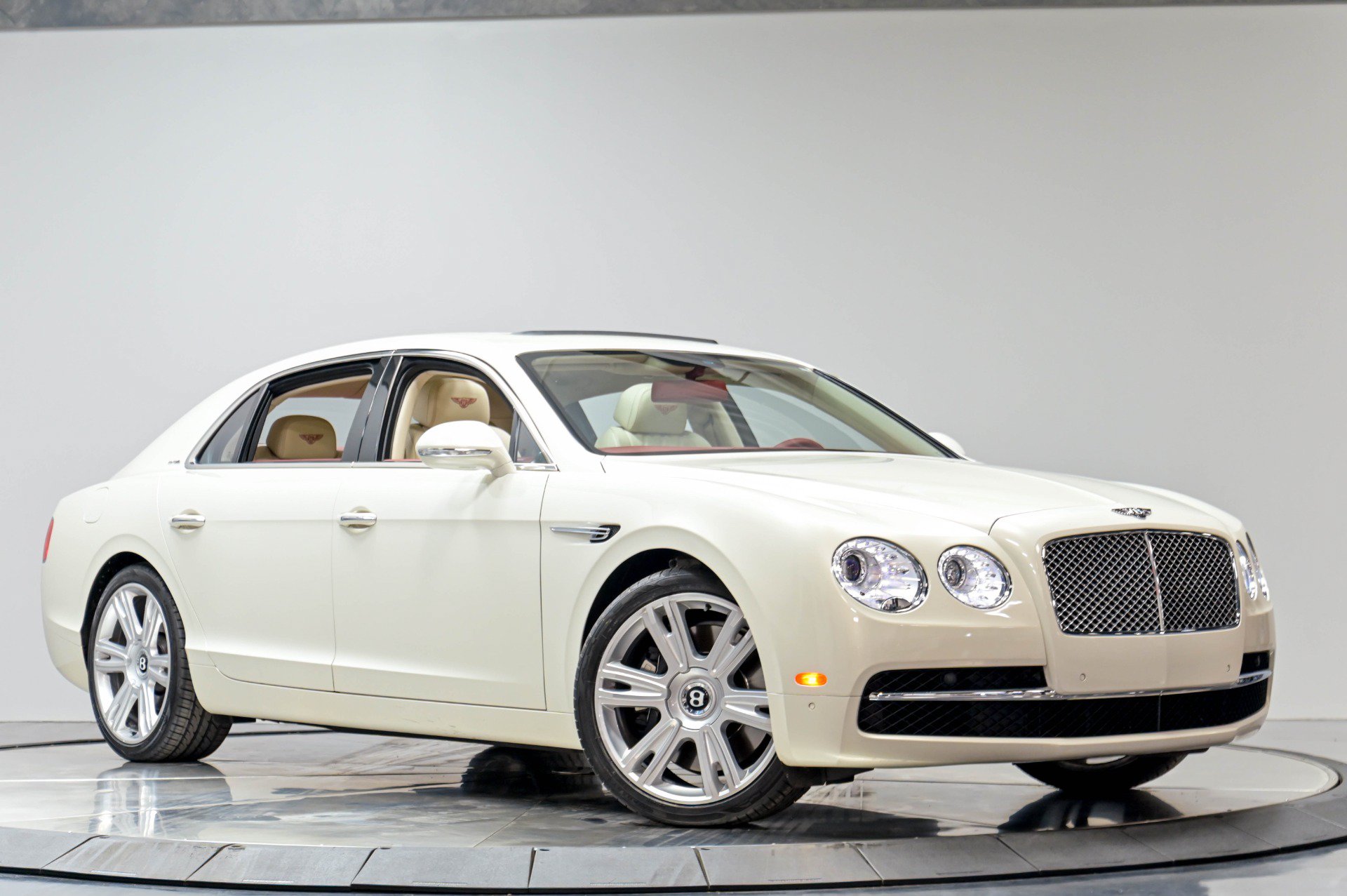 Used 2016 Bentley Flying Spur W12 AWD/4WD image 54